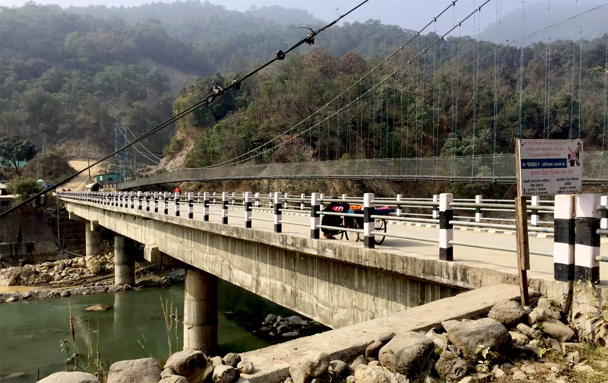 बुटवल बजारसँग जोडिँदै तिनाउपारीका बस्ती